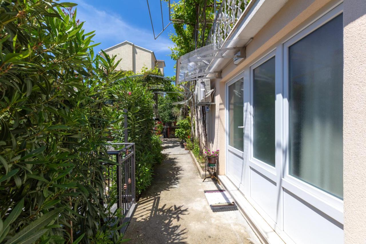 Studio Apartment Oleander Split Luaran gambar
